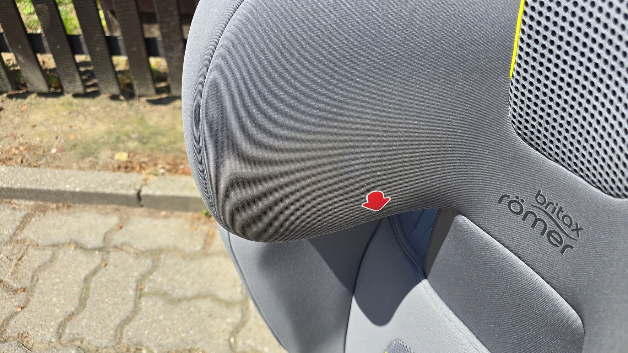 Fotelik samochodowy Britax Romer Kidfix III M