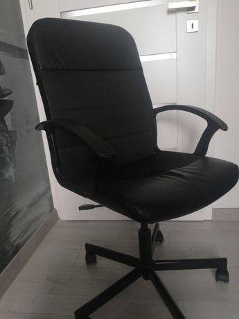 Fotel obrotowy biurowy z ekoskórą IKEA