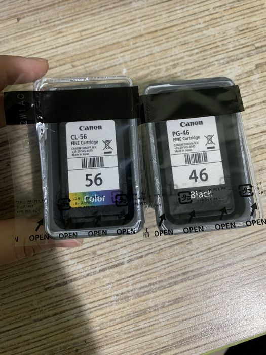 Картриджі Canon.