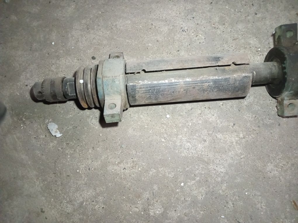 Продам фуговальный вал.