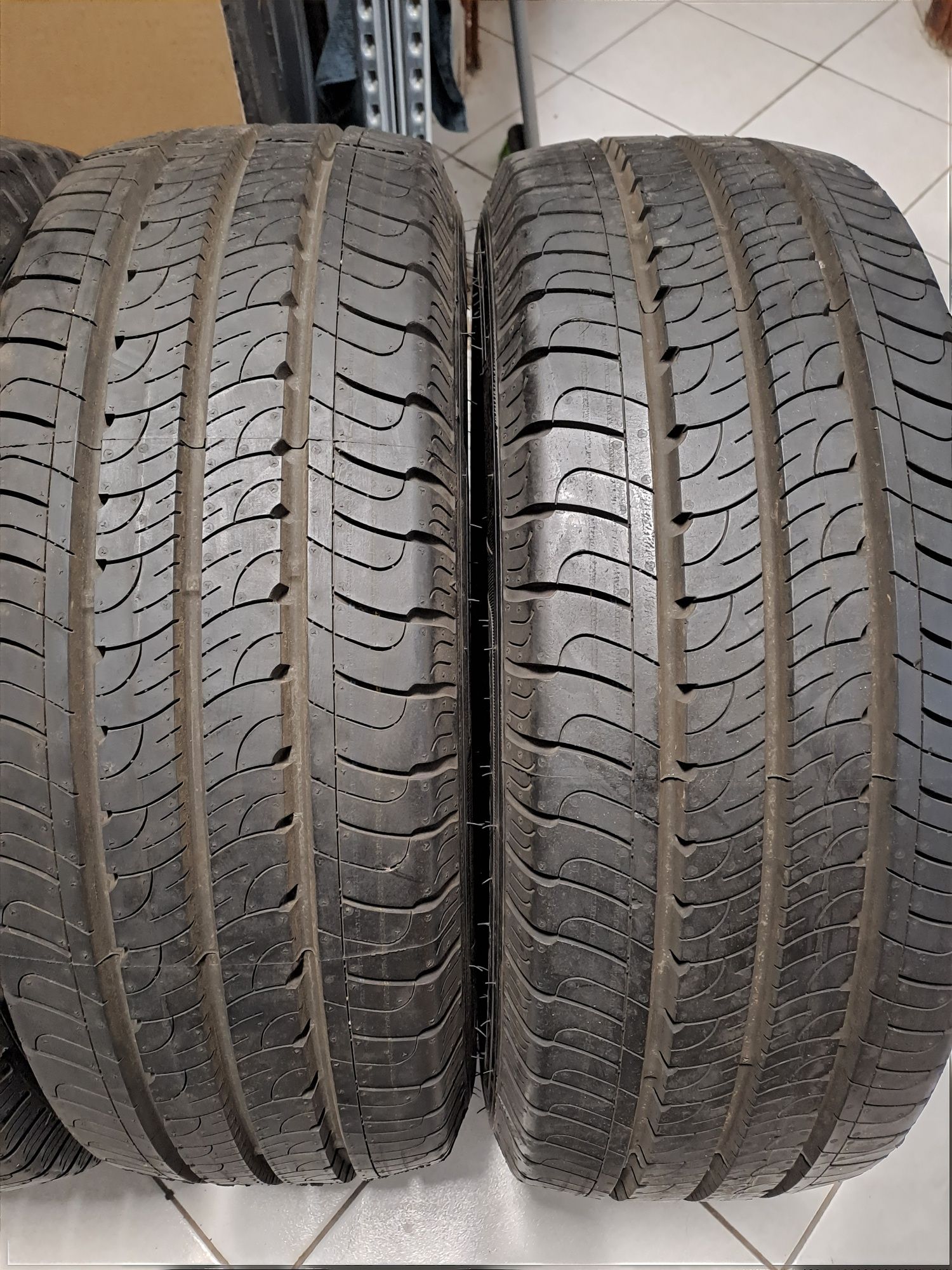 4 opony 215 65 R16C GoodYear EfficientGrip Cargo