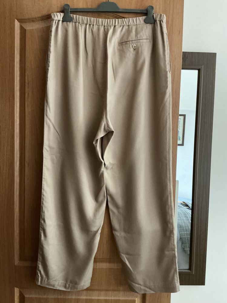 Брюки Uniqlo р.XXL