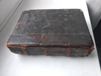 Церковная книга 17 век Часослов 1645 год, в хорошем состоянии