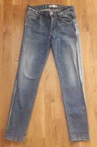 Zara spodnie jeans