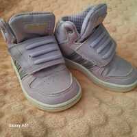 Adidas hoops rozmiar 23