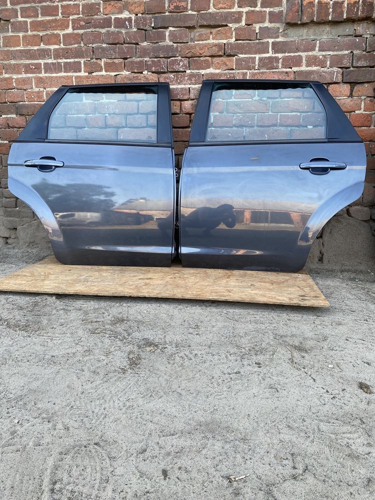 Sprzedam klapę bagaznika itp ford focus mk2 lift