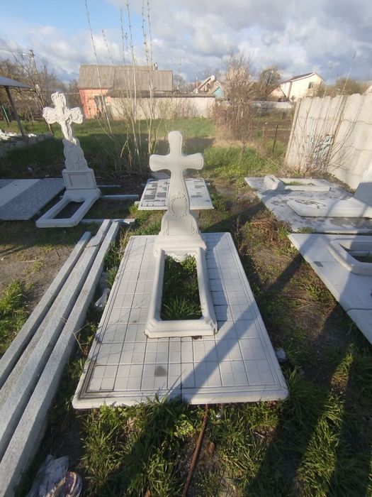 Памятники бетонные от 2200 грн Днепр