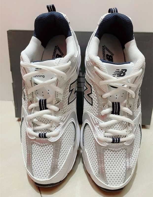 "Buty damskie Sportowe" New Balance MR530SG Silver Biały Roz 41.5