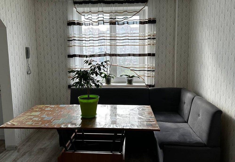 Продам 3-кім.квартиру, б-р Незалежності,Центр, м. Бровари SL