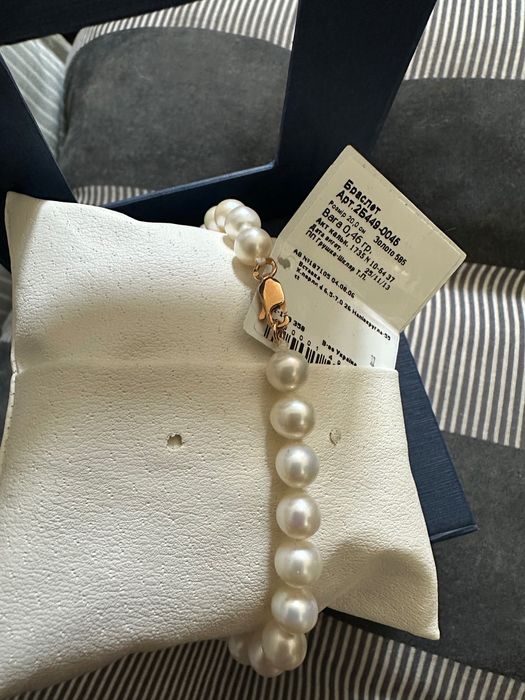 Браслет з перлинами