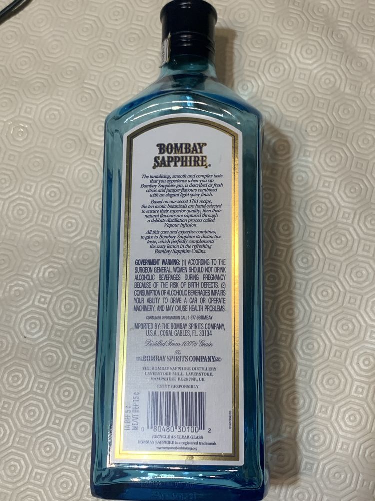 Garrafa Bombaim Safira Gin