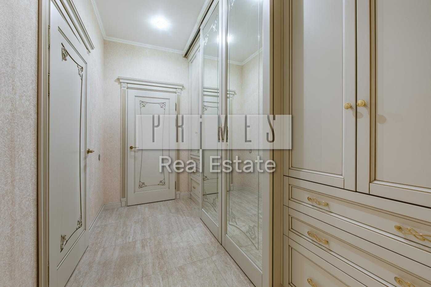 Простора 3 кімнатна квартира 105 м² у центрі Києва метро Палац Україна