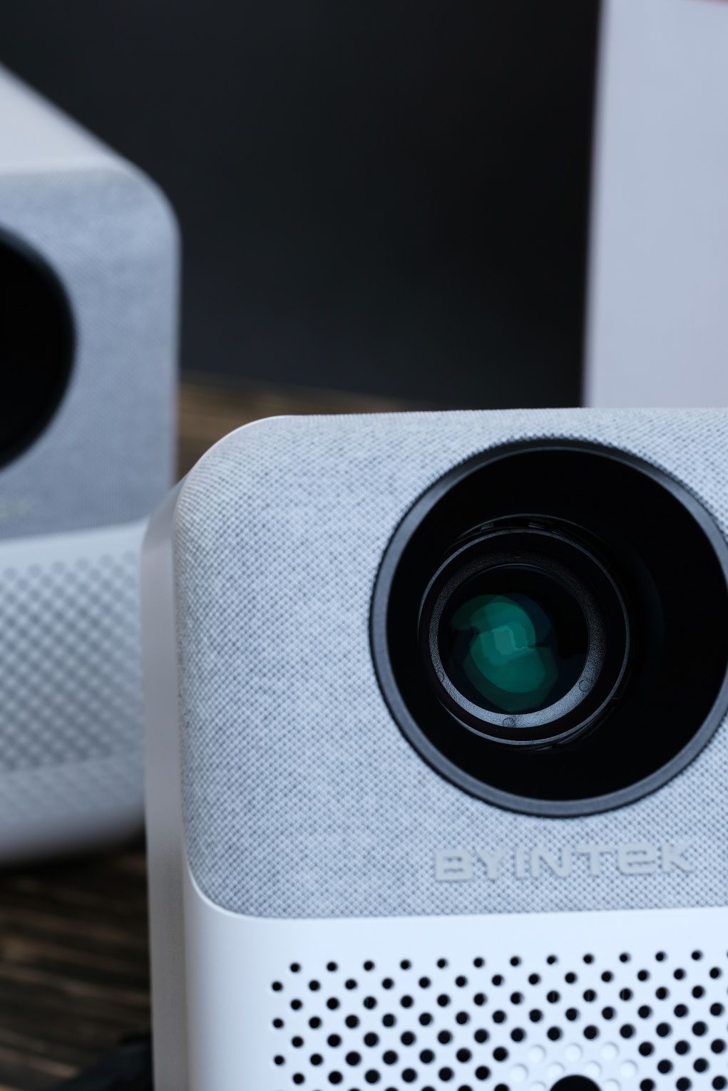 byintek u4 проектори