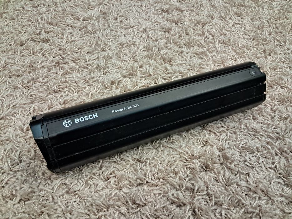 Bosch PowerTube 500 вертикальна батарея електровелосипеда