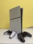 Playstation 5 slim 1TB dwa pady