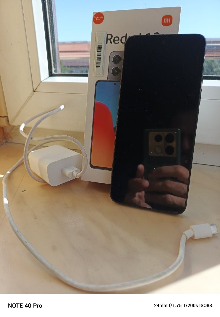 Redmi 12 dobrym stanie