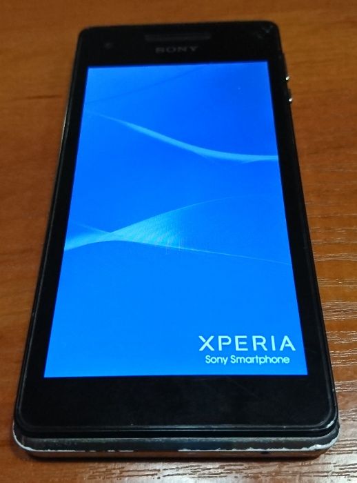 Sony Xperia V, LT25i (под восстановление или на запчасти)