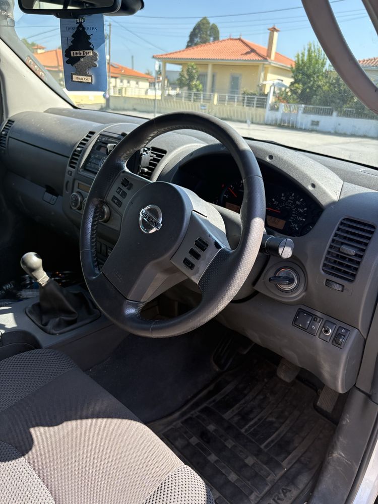 Nissan Navara D40