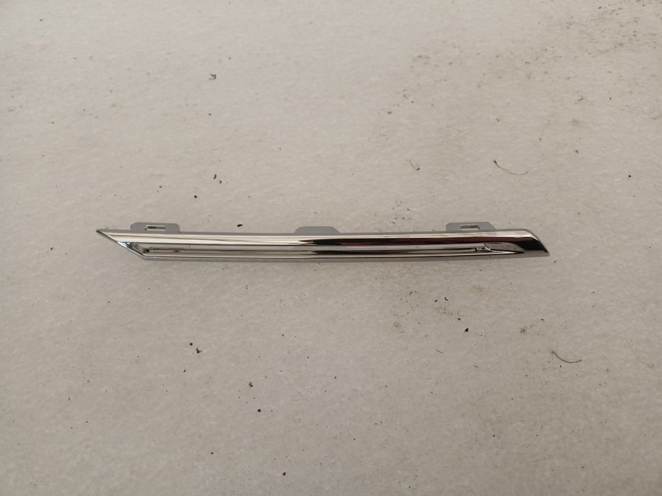 Renault Megane IV 4 15- prawy prawa listwa chrom grilla atrapy przód