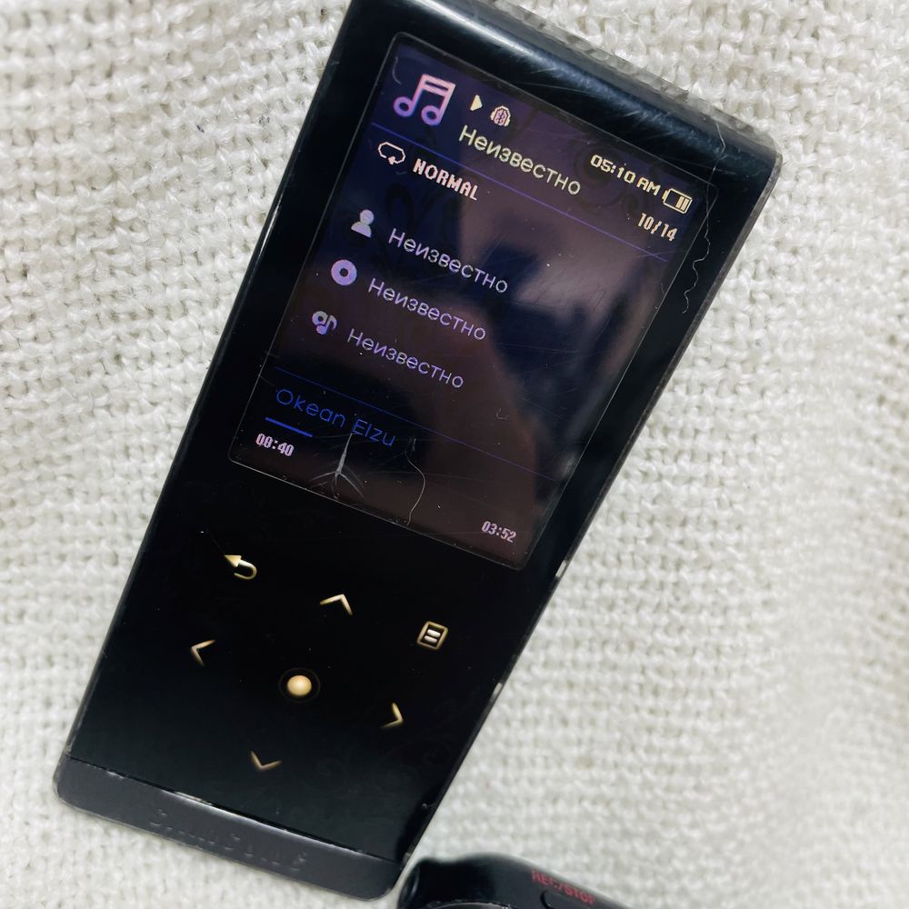 MP3 плеєр Sony/ Samsung YP-T10.