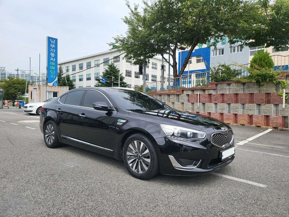 Kia K7 2015, 2.5 Hybrid, седан з низькою витратою палива з Кореї