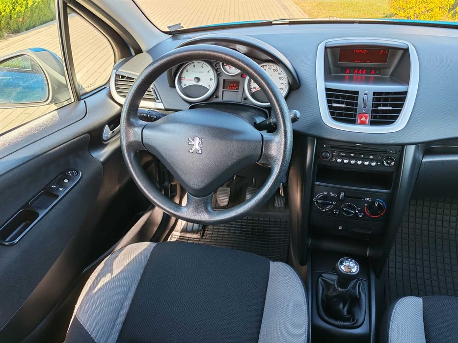 Peugeot 207 1.4 B z Niemiec po opłatach -bardzo zadbany.