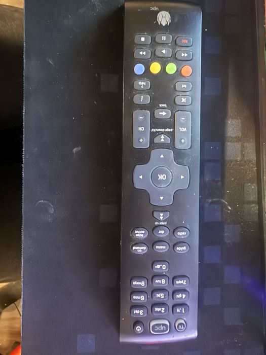 Pilot UPC/ PLAY BOX/ Horizon