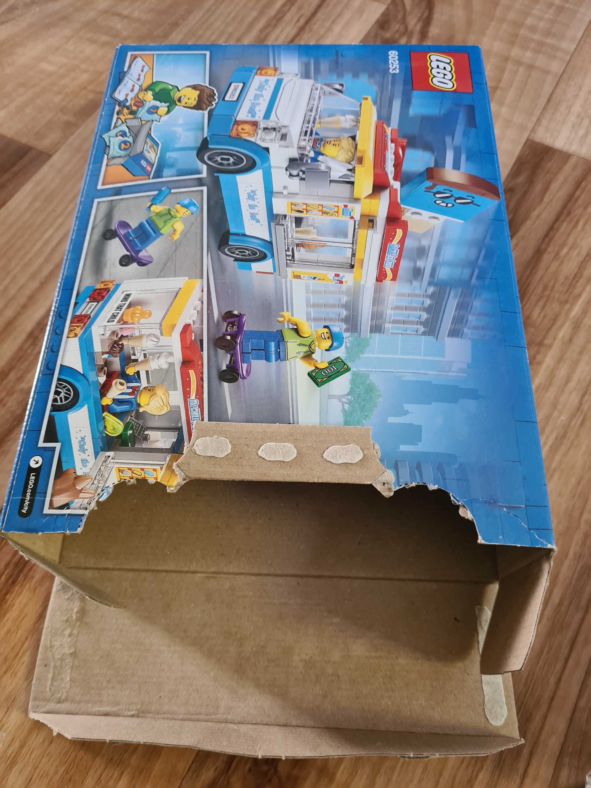 LEGO City Furgonetka z lodami, 60253