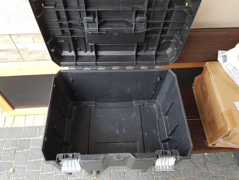 Skrzynka systemowa DEWALT TSTAK VI