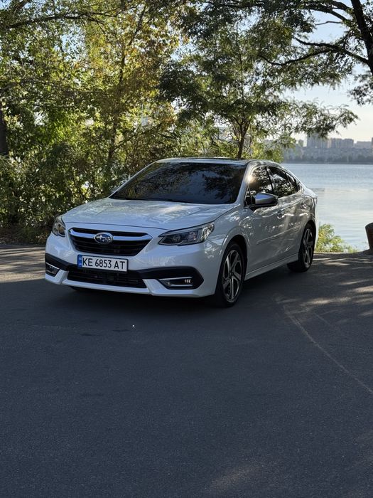 Продам Субару легаси 2021 года