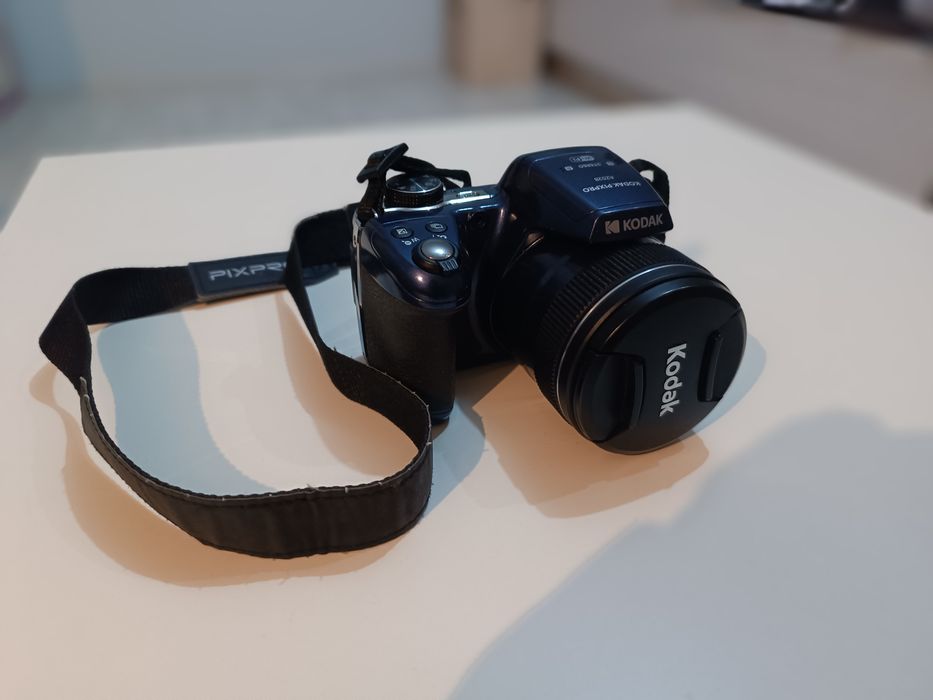 Kodak PixPro AZ528
