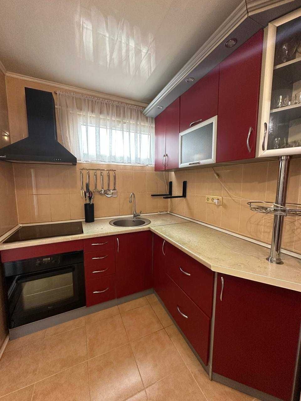 1-к квартира 51 м2 пр. Науки 94/5 Голосіївський Світло не відключають!