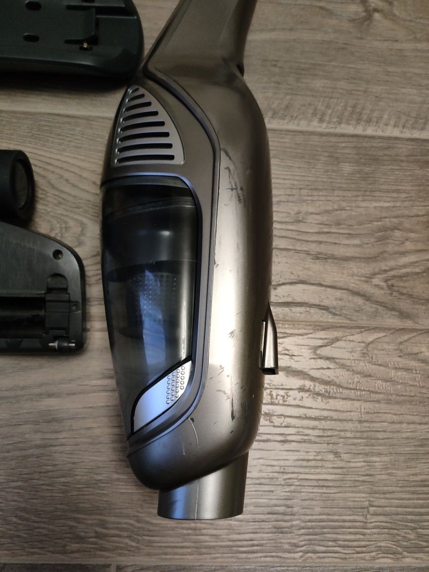 Пилосос акумуляторний GRUNDIG