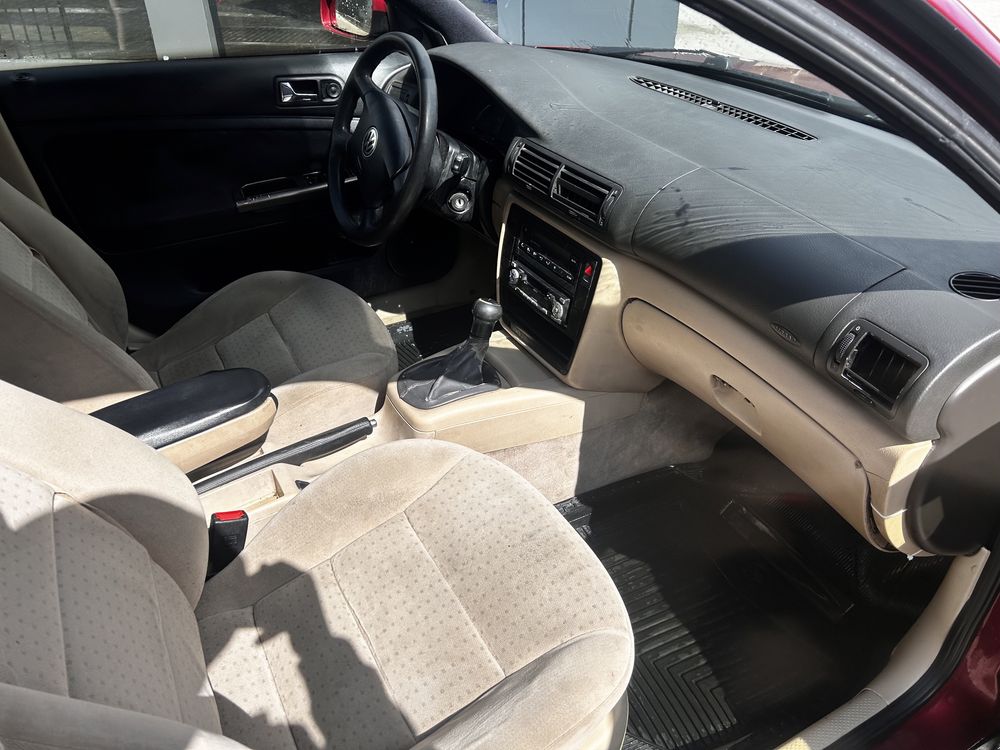 Volkswagen Passat B5 1.9 TDI Нерозмитнений