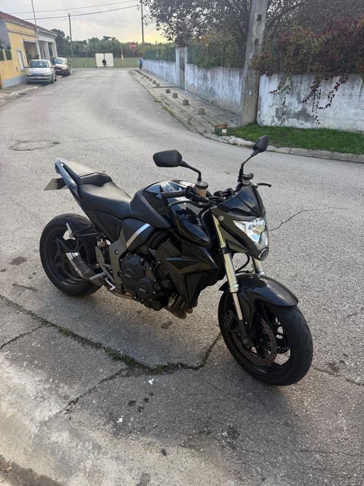 CB1000 preta 2009