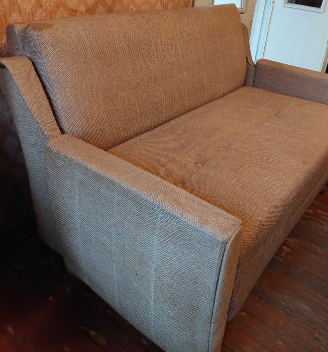 Диван розкладний плюс крісло 2 шт (кресло)