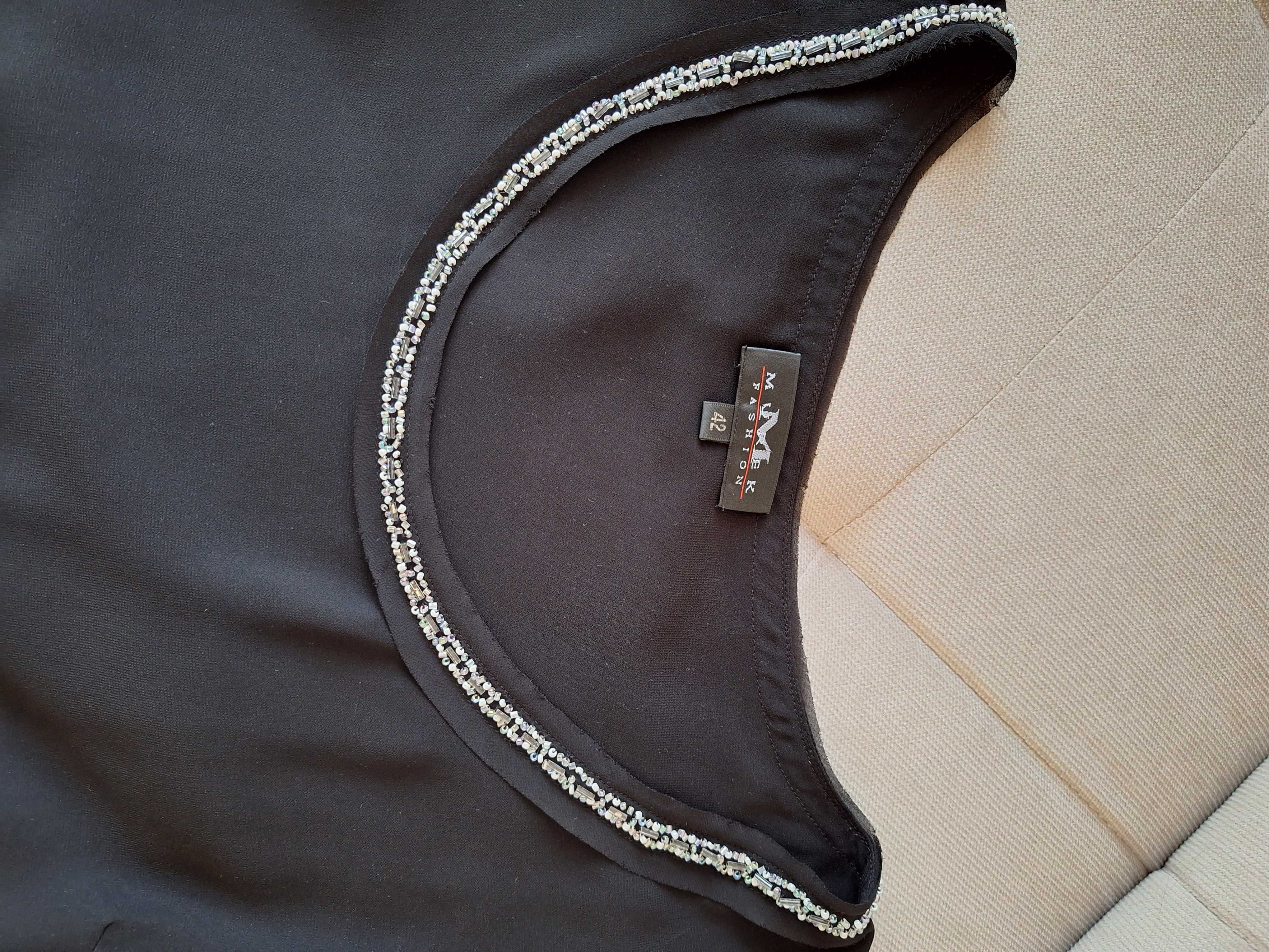 Elegancka bluzka bez rękawów XL 42 czarna pod żakiet
