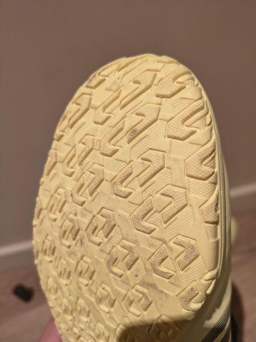 Chuteiras futsal PUMA tamamho 41