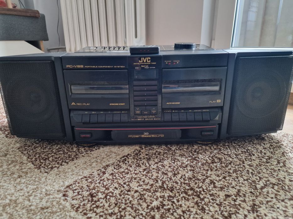 Radiomagnetofon  JVC