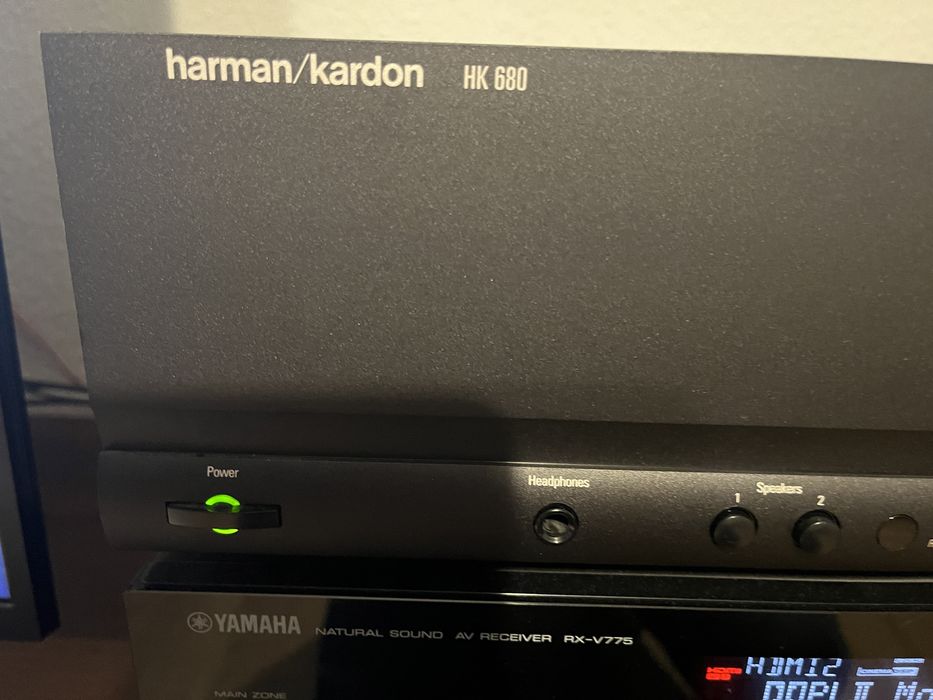 Wzmacniacz  Harman Kardon hk 680