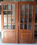 Porta dupla 2,00 X 1,60 Mt em mogno/vidro - Como Nova