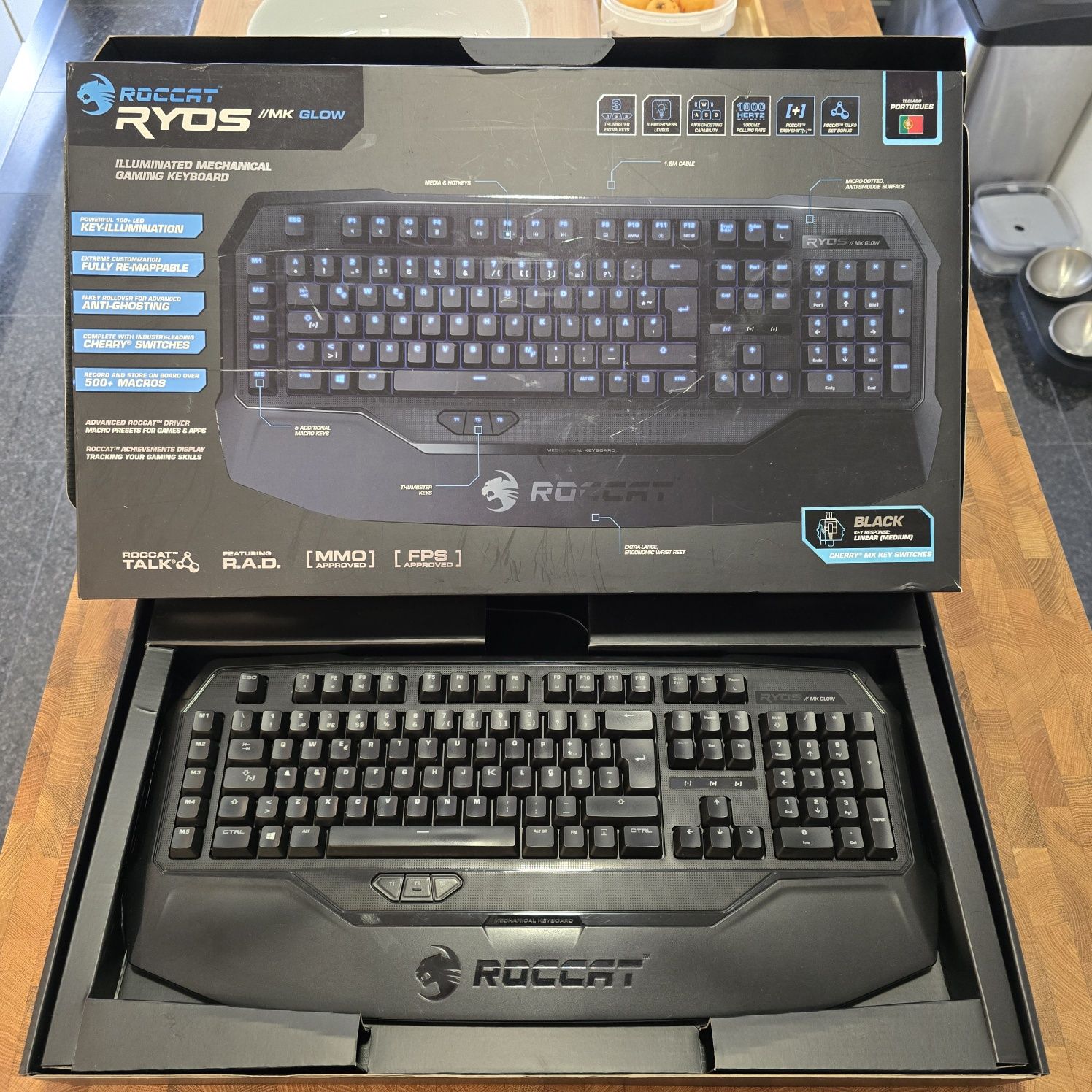 2 teclados mecânicos Corsair K70 e Roccat Ryos (ler anúncio)