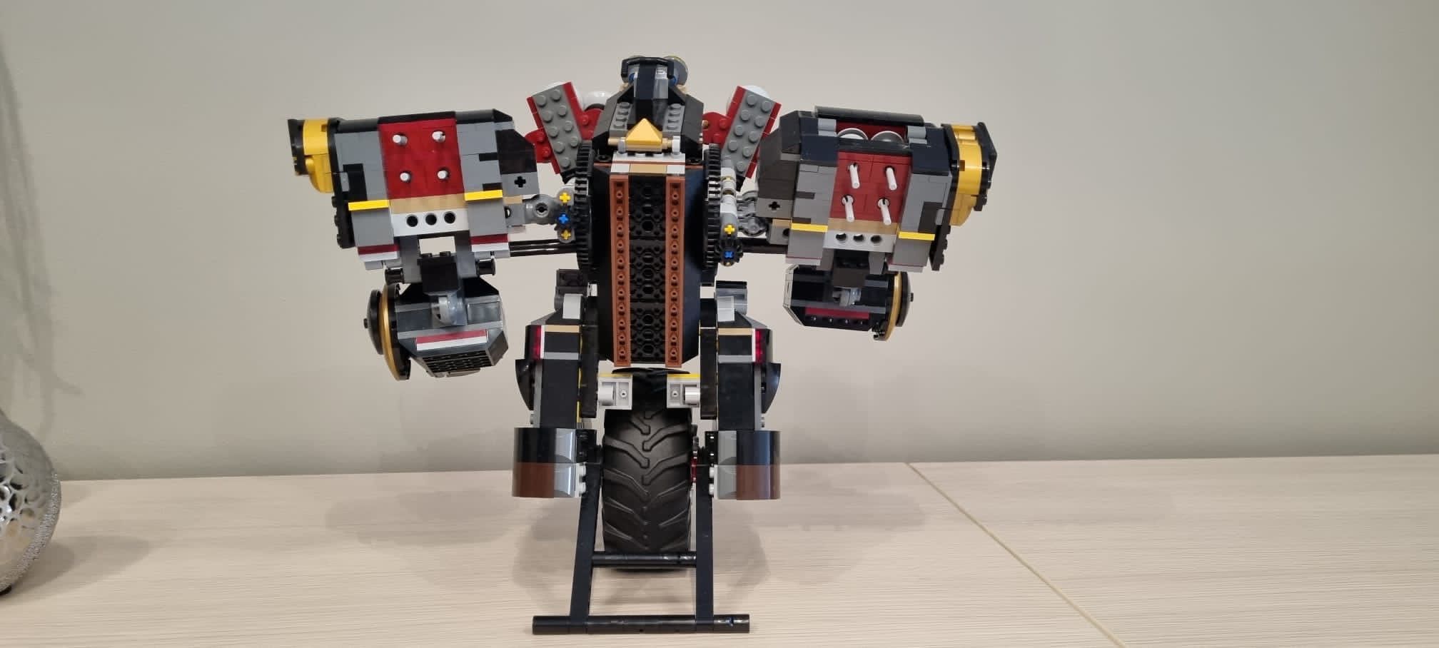 Lego Ninjago Movie Quake Mech