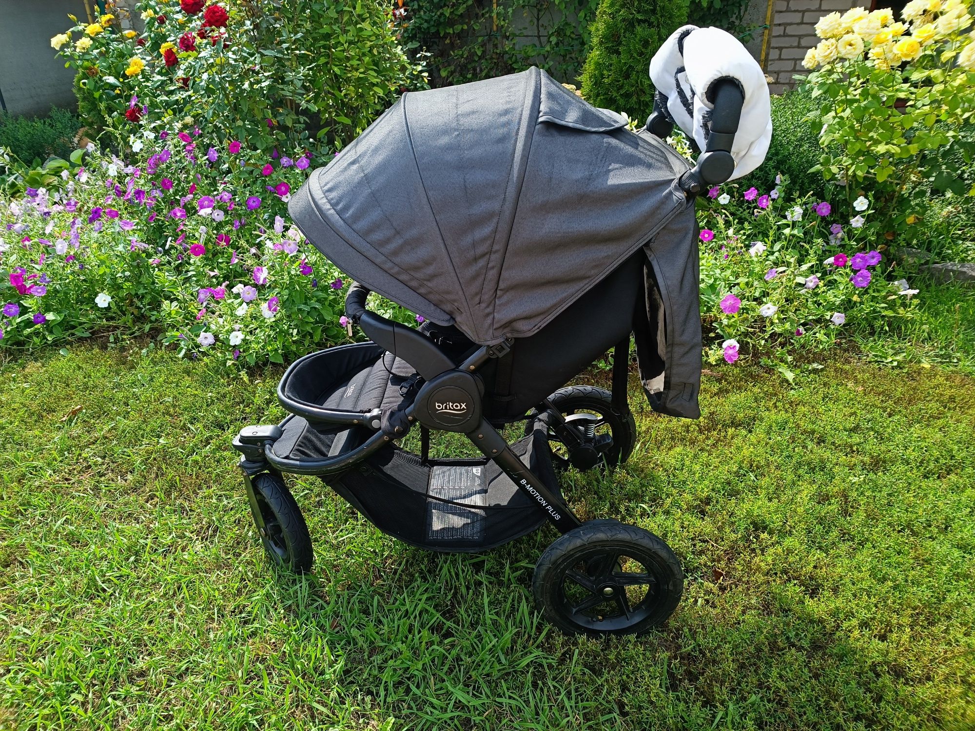 Продам коляску britax romer