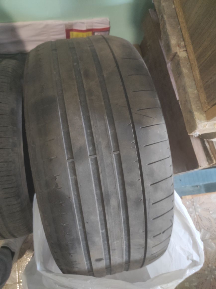 Продам літні шини Pirelli 285/40 R21 109 Y 2019року