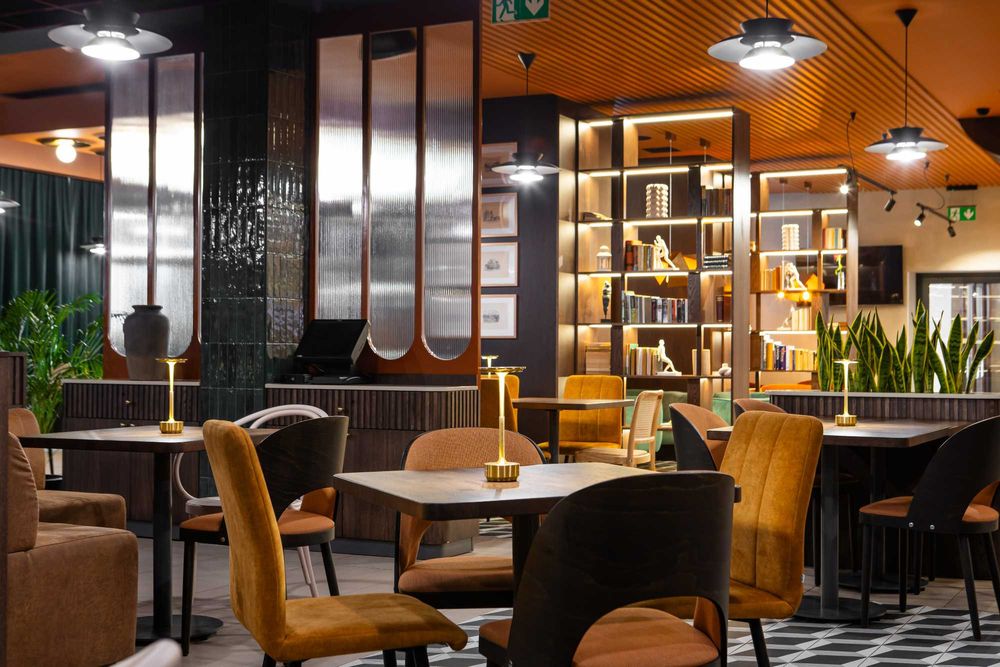 REGAŁ NA WINO/ regał do restauracji - producent mebli HoReCa