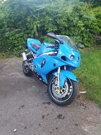 Suzuki gsxr 750 wtrysk