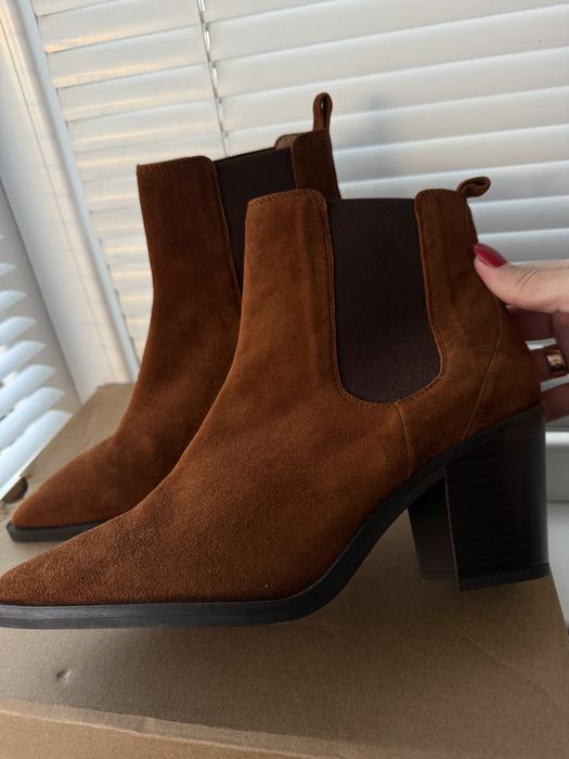 Неймовірні челсі Unisa 40 Іспанія чоботи