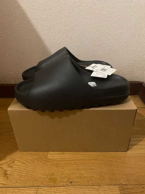 adidas Yeezy Slide Onyx EU 43 US 9