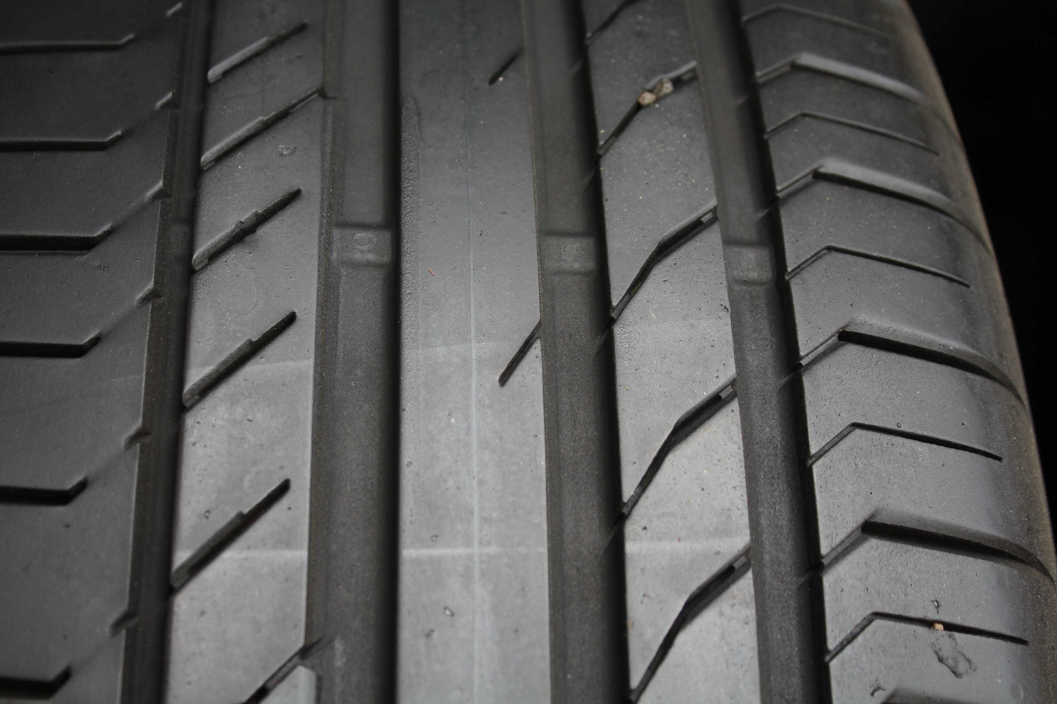 235 55 R19 Continental Conti Sport Contact 5 SUV